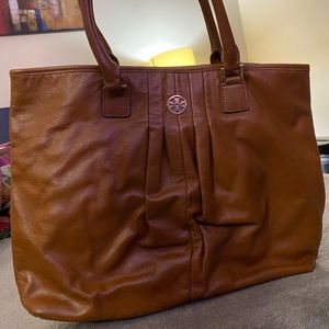 Tory Burch leatherette tote bag